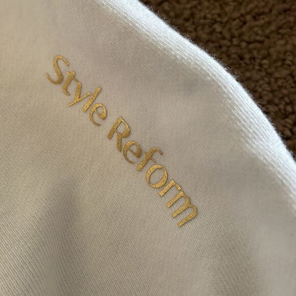 Style Reform Women’s White Zip Up Arrow & Stripe Hoodie Sweatshirt - Picture 8 of 8